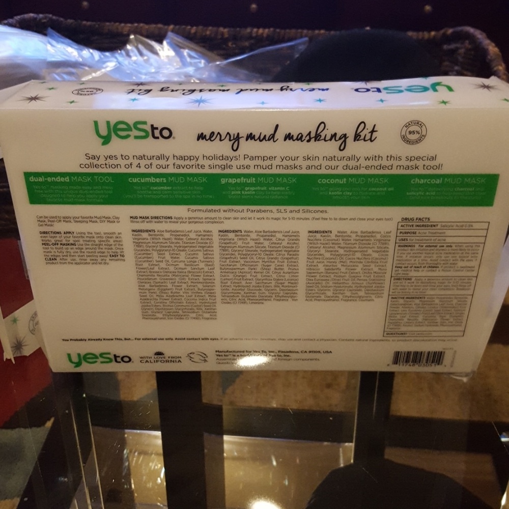 Face Masking Kit - Picture 2 of 3